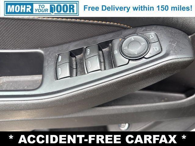 used 2021 Chevrolet Traverse car, priced at $23,307