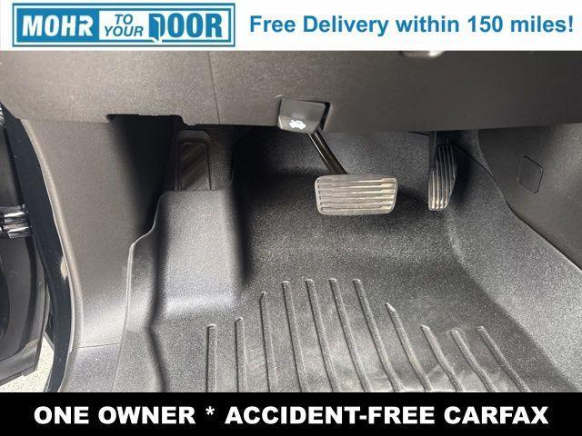 used 2021 Chevrolet Suburban car, priced at $40,000