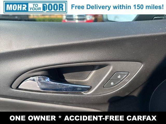used 2022 Chevrolet Equinox car, priced at $23,000