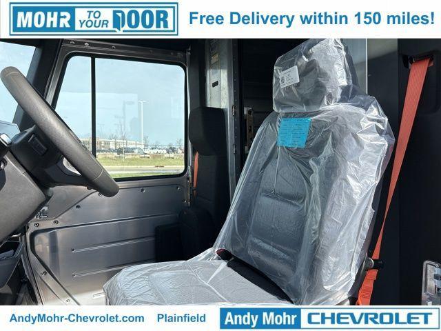 new 2025 Chevrolet BrightDrop 400 car, priced at $58,630