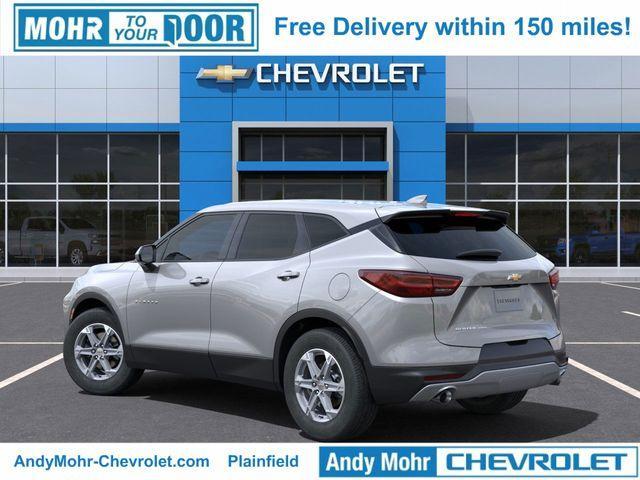 new 2025 Chevrolet Blazer car, priced at $38,021