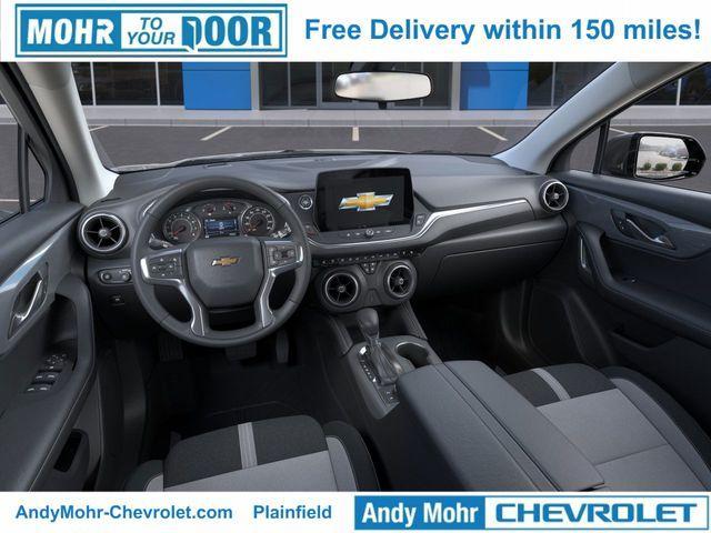 new 2025 Chevrolet Blazer car, priced at $38,021
