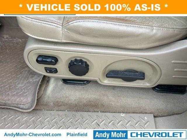used 2005 Ford F-150 car, priced at $4,500
