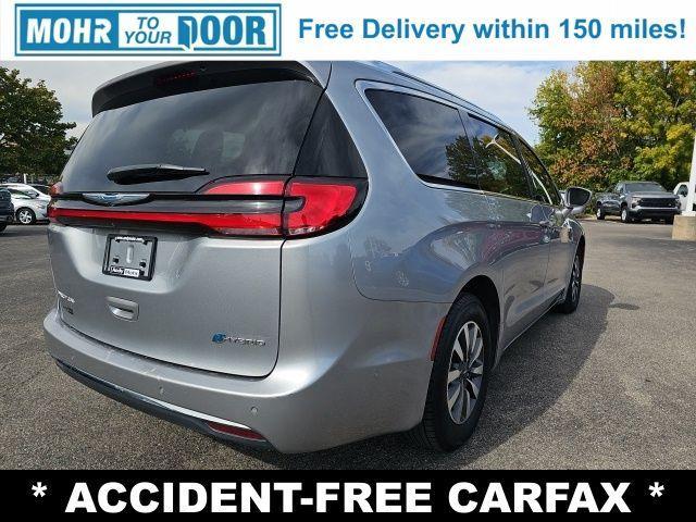 used 2021 Chrysler Pacifica Hybrid car, priced at $21,100