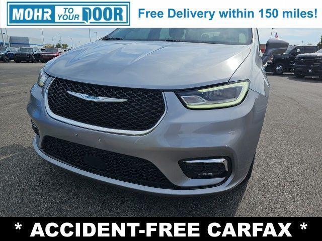 used 2021 Chrysler Pacifica Hybrid car, priced at $21,100