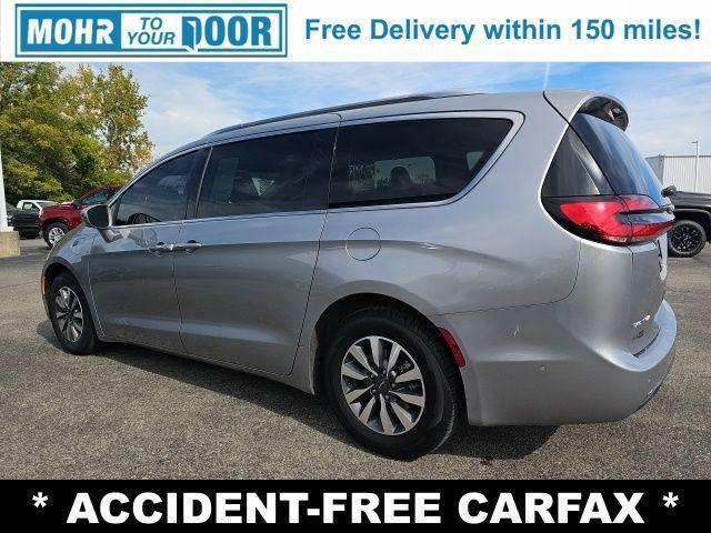 used 2021 Chrysler Pacifica Hybrid car, priced at $21,100
