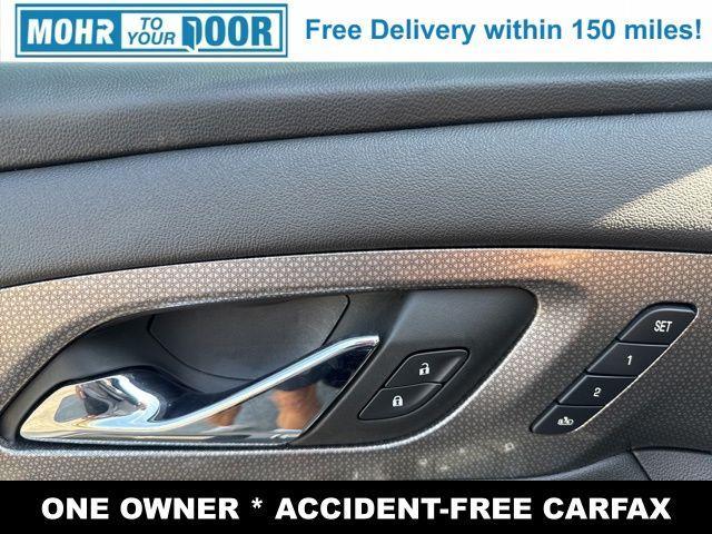 used 2023 Chevrolet Traverse car, priced at $40,000