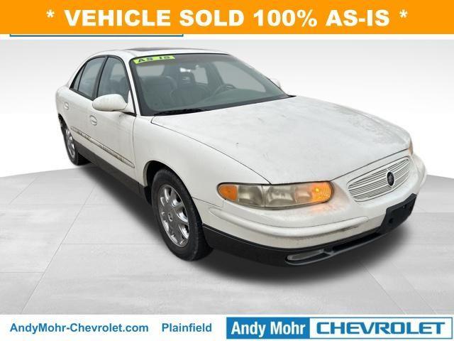 used 2002 Buick Regal car, priced at $2,500