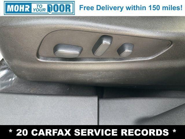 used 2021 Cadillac XT4 car, priced at $17,700