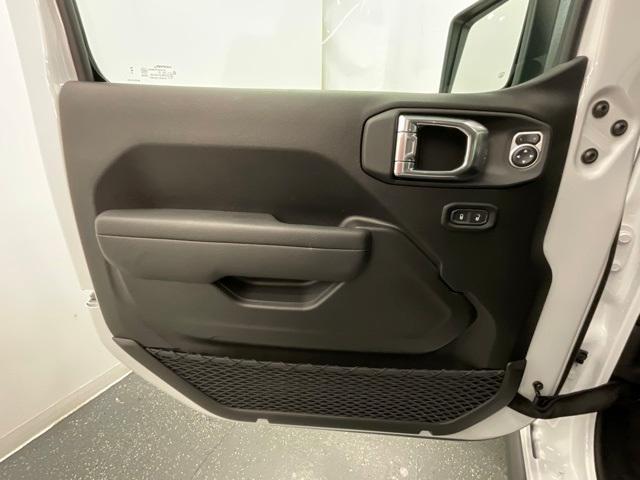 new 2026 Jeep Wrangler car, priced at $45,627