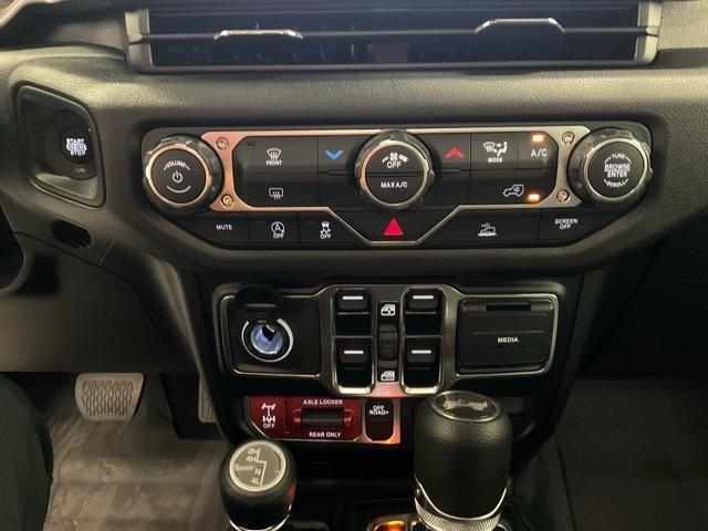 new 2026 Jeep Wrangler car, priced at $45,627