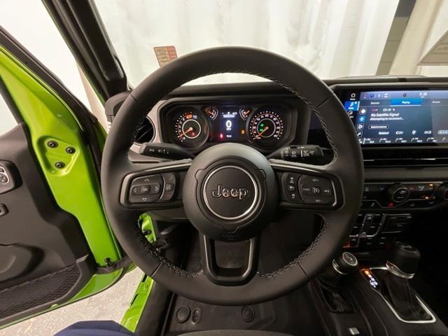 new 2025 Jeep Wrangler car, priced at $44,036