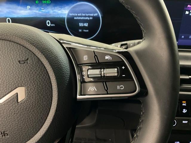 used 2025 Kia Seltos car, priced at $24,846