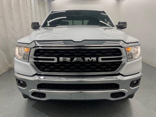 new 2024 Ram 1500 car, priced at $45,000