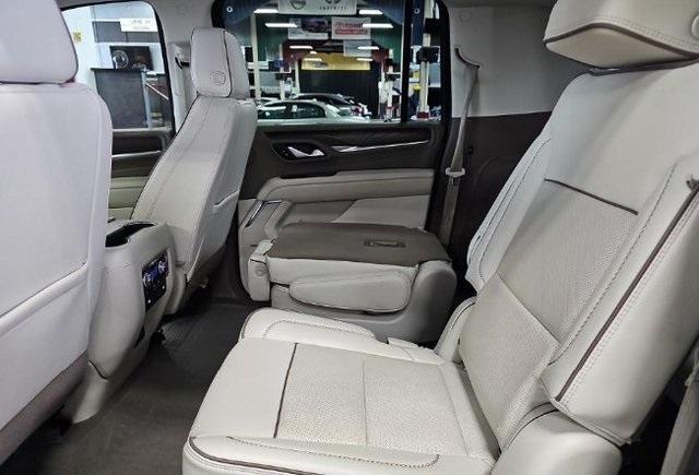 used 2022 GMC Yukon XL car, priced at $51,977