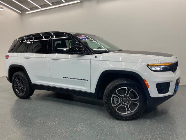 new 2024 Jeep Grand Cherokee 4xe car, priced at $56,750