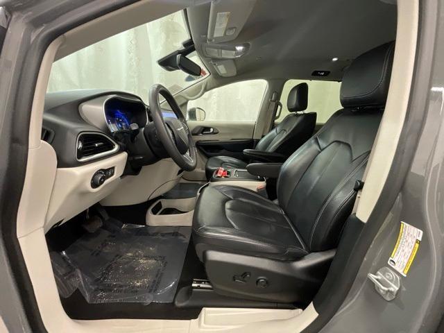 used 2022 Chrysler Pacifica car, priced at $22,800