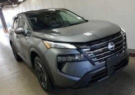 used 2024 Nissan Rogue car, priced at $22,300