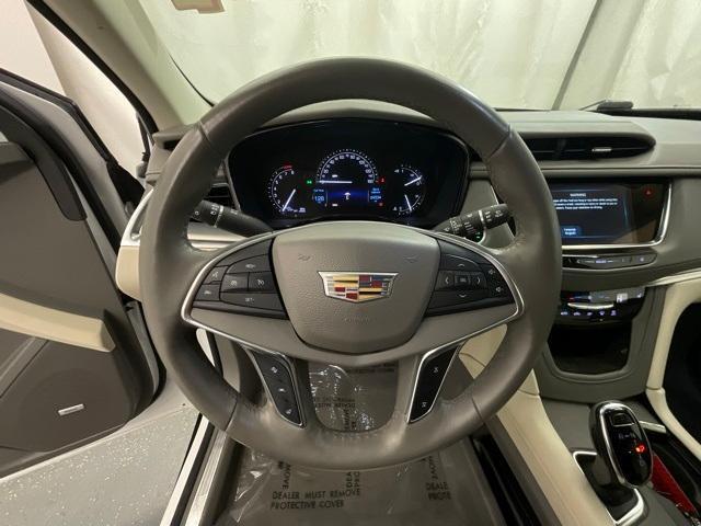 used 2017 Cadillac XT5 car, priced at $19,400