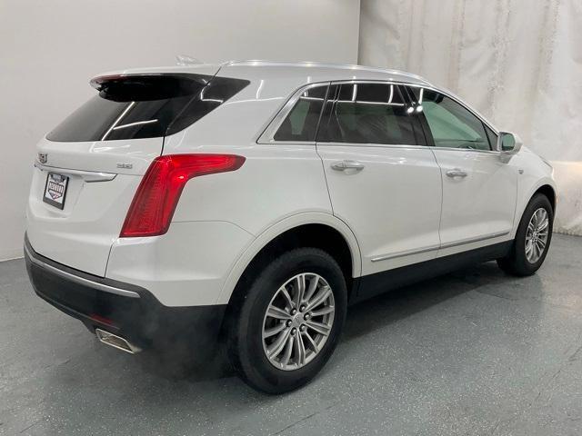 used 2017 Cadillac XT5 car, priced at $19,400