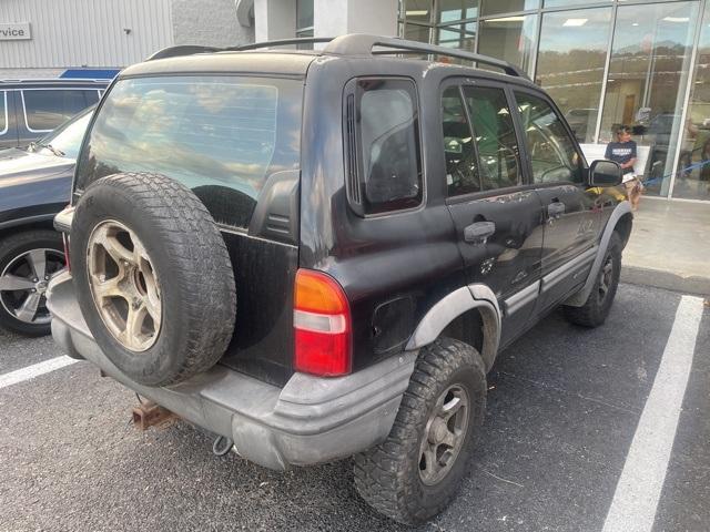 used 2003 Chevrolet Tracker car, priced at $5,700