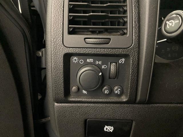 used 2008 Hummer H3 car, priced at $15,500