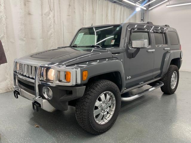 used 2008 Hummer H3 car, priced at $15,500