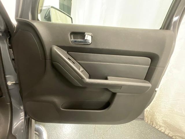 used 2008 Hummer H3 car, priced at $15,500