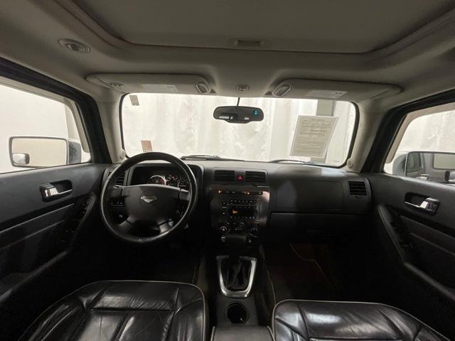 used 2008 Hummer H3 car, priced at $15,500