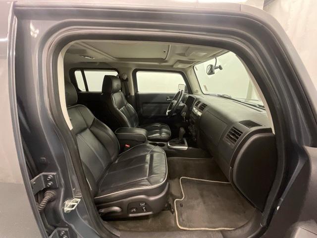 used 2008 Hummer H3 car, priced at $15,500