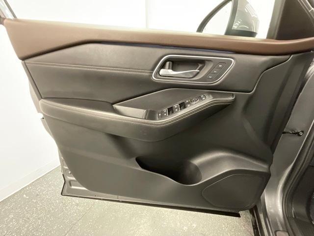 used 2023 Nissan Rogue car, priced at $24,899