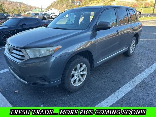 used 2011 Toyota Highlander car, priced at $8,200