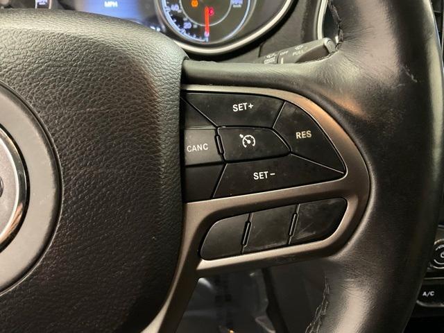 used 2019 Jeep Cherokee car, priced at $19,606