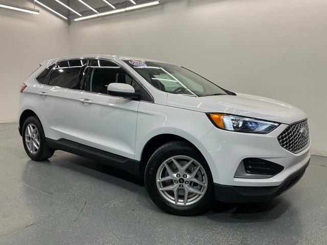 used 2024 Ford Edge car, priced at $24,800