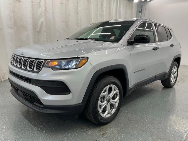 new 2025 Jeep Compass car, priced at $28,440