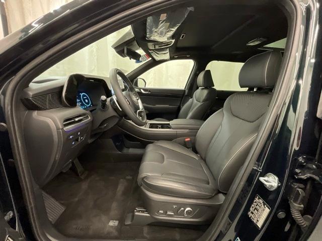 used 2025 Hyundai Palisade car, priced at $42,900