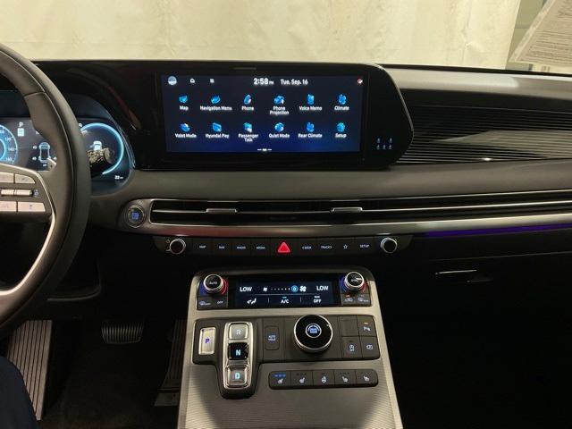 used 2025 Hyundai Palisade car, priced at $42,900