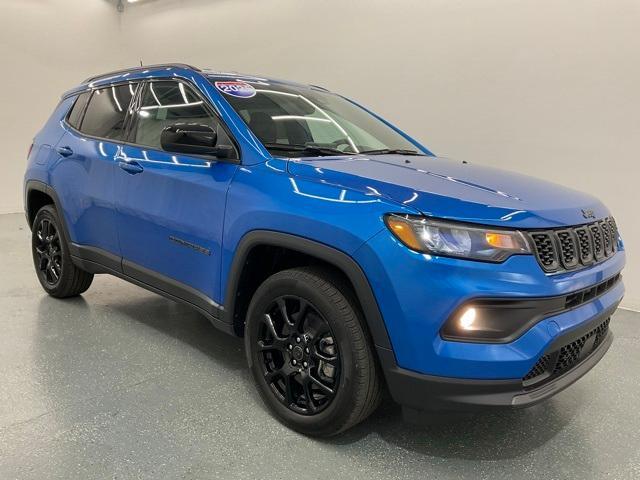 new 2025 Jeep Compass car, priced at $29,983