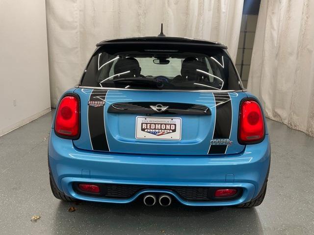 used 2018 MINI Hardtop car, priced at $13,900