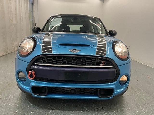 used 2018 MINI Hardtop car, priced at $13,900