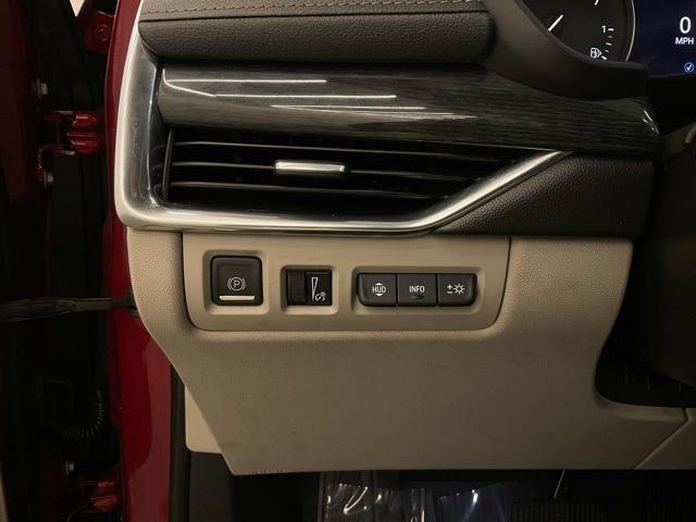 used 2019 Cadillac XT4 car, priced at $18,197