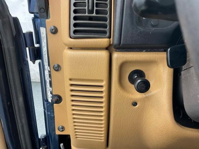 used 2001 Jeep Wrangler car, priced at $10,997