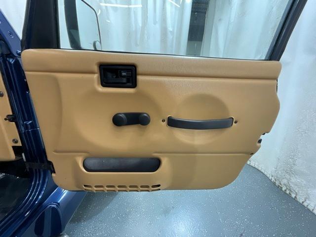 used 2001 Jeep Wrangler car, priced at $10,997