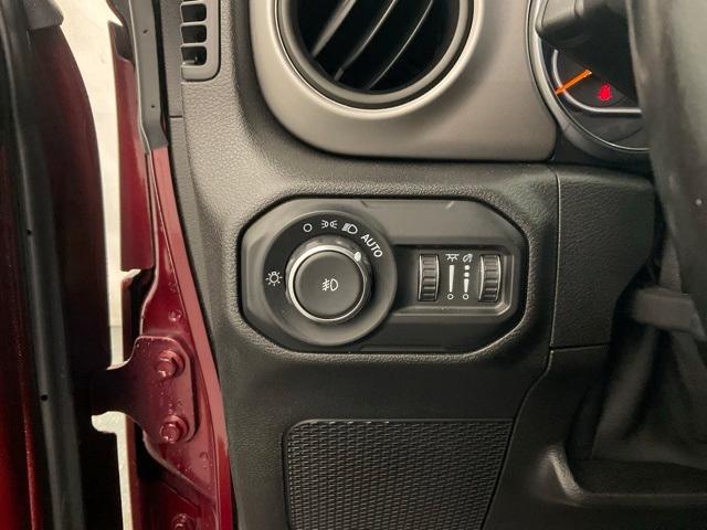 used 2021 Jeep Wrangler Unlimited car, priced at $26,299
