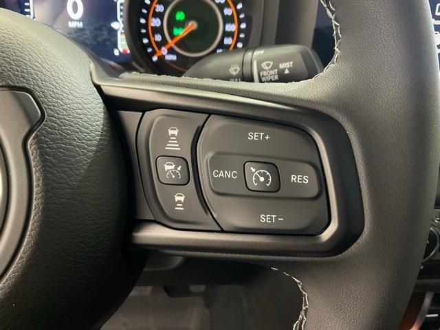 new 2025 Jeep Gladiator car, priced at $42,843