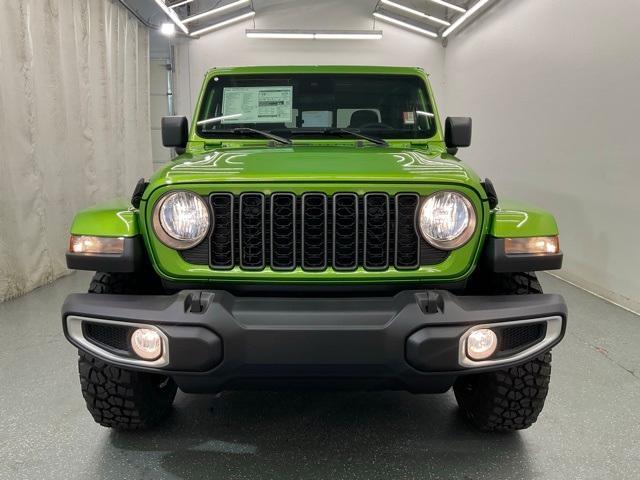 new 2025 Jeep Gladiator car, priced at $43,008