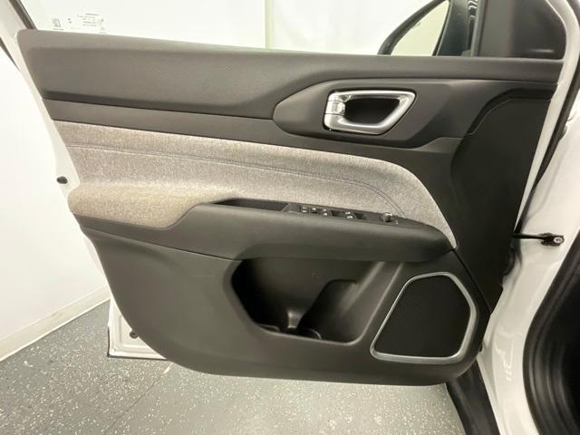 used 2024 Jeep Compass car, priced at $19,400