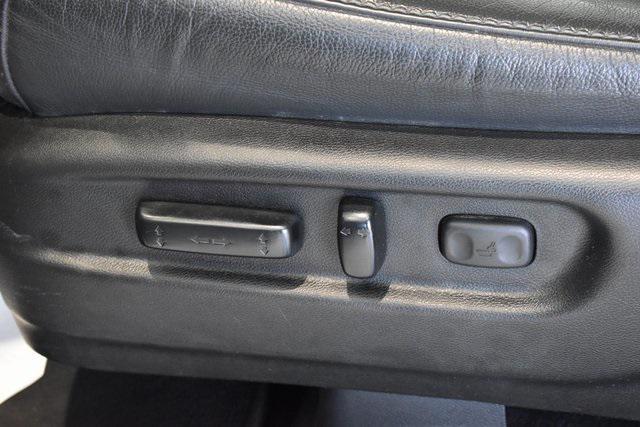 used 2022 Honda Pilot car, priced at $30,990