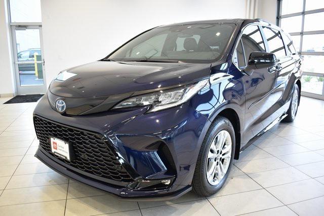 used 2023 Toyota Sienna car, priced at $49,990