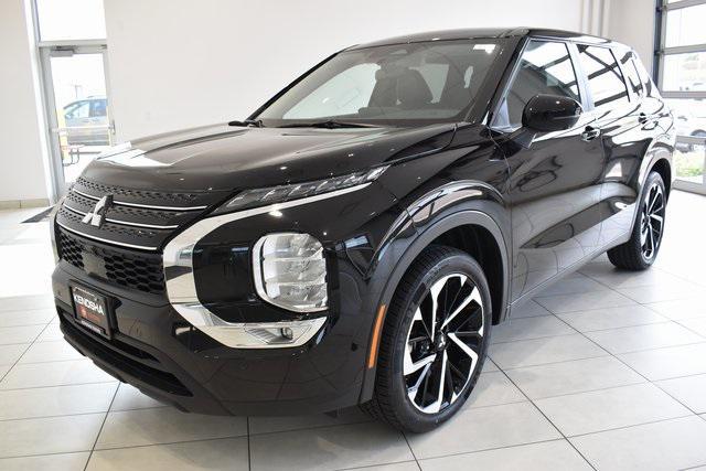used 2024 Mitsubishi Outlander car, priced at $25,988